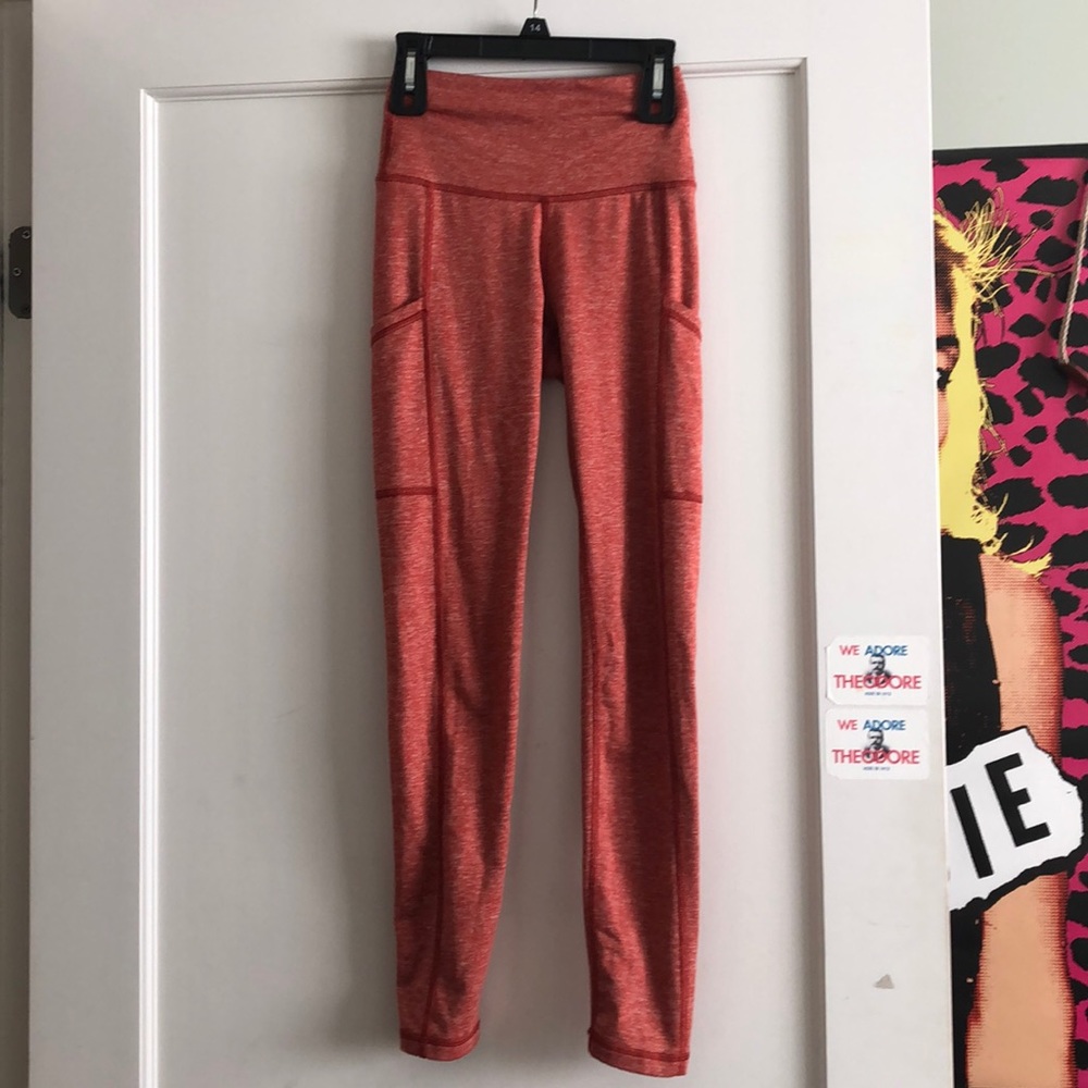 High-Waisted Aerie Play leggings